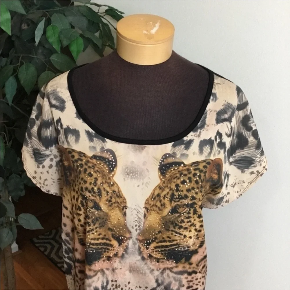Deb hi Lo embellished hi Lo scoop neck blouse Woman’s 3X lightweight - Picture 12 of 15